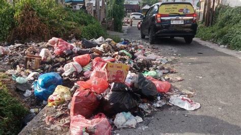 Warga Resah Tumpukan Sampah Di Galunggung Tak Kunjung Dibersihkan