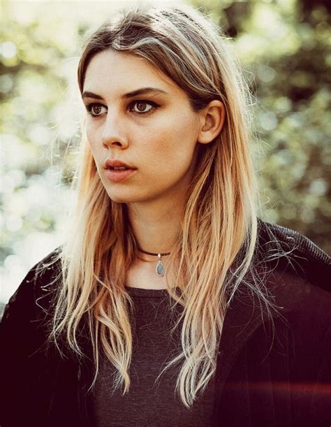 Ellie Rowsell