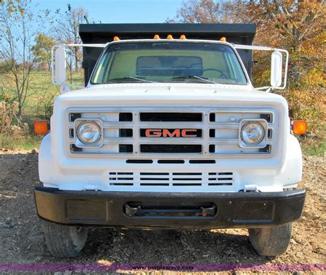 1986 Gmc C7000 Dump Truck In Bon Aqua Tn Item 6017 Sold Purple Wave