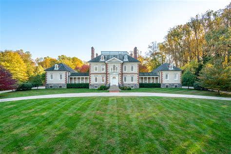 This Potomac Md House Is An Homage To A Classic American Home The