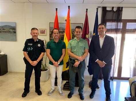 La Guardia Civil Honra A Su Patrona Arropada Por El Calor Y Afecto De