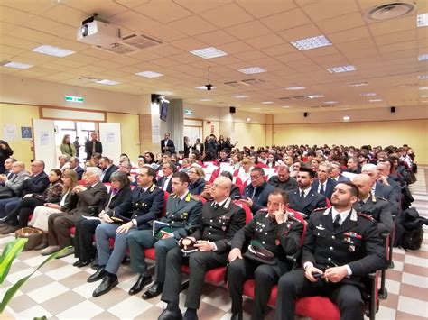 Reggio Non Dimentica Chi Ha Combattuto Il Covid Prima Giornata Per