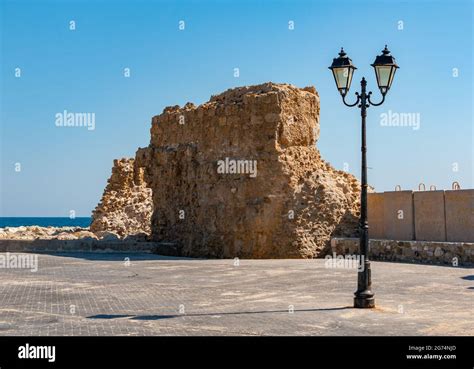 A Picture Of The Ruins Of An Ancient Fort Next To The Medieval Castle