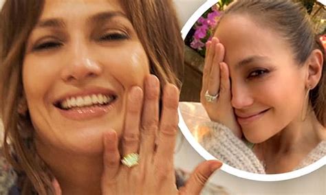 Jennifer Lopez Was Naked In The Bathtub When Her Love Ben Affleck Proposed For The Second Time