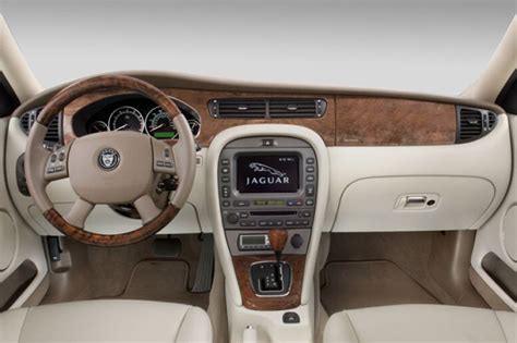 2008 Jaguar X-Type Pictures: Instrument Panel | U.S. News