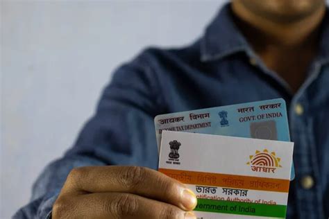 Details 200 Aadhar Card Background Abzlocal Mx