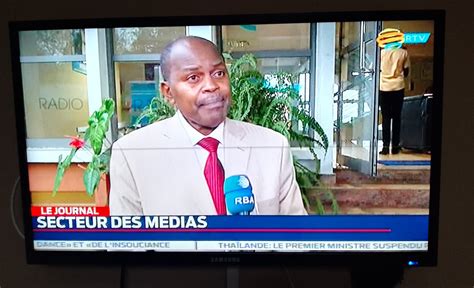 Kakule Kamuha Jackson On Twitter Suivre Un Journal Sur Une Télé