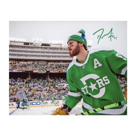 Tyler Seguin Dallas Stars Signed Winter Classic X Photo Nhl