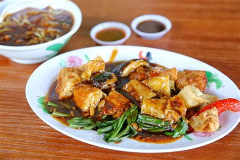 10 Must Try Yong Tau Foo In Singapore From Yong Xiang Xing Dou Fu Poy Kee To Xiu Ji Ikan