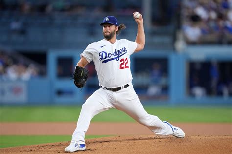 Dodgers News Dave Roberts Pushes Back On Clayton Kershaws Recent