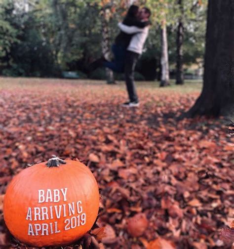 55 Creative Pregnancy Announcement Ideas To Totally Steal Baby