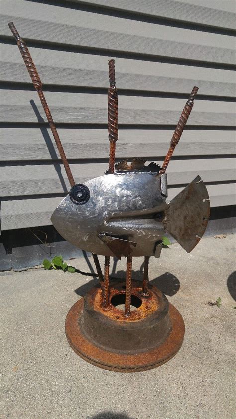 Pin By Krystalkath On Yard Art Welding Art Projects Scrap Metal Art