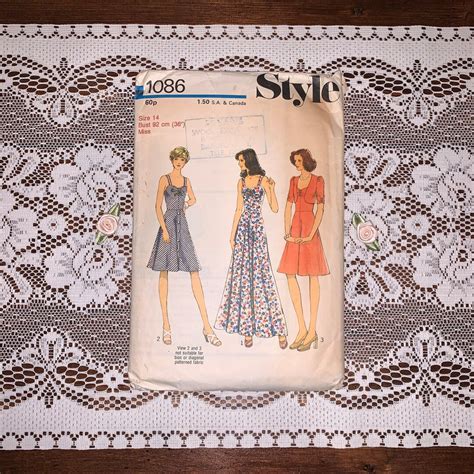 Style 1086 Vintage 1970s Dress Sewing Pattern Sun Dress Maxi Dress Bolero Bust 36