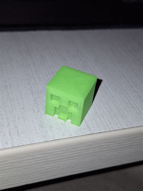 Creeper head keycap RGB by Martin Eduardo Molinari | Download free STL ...