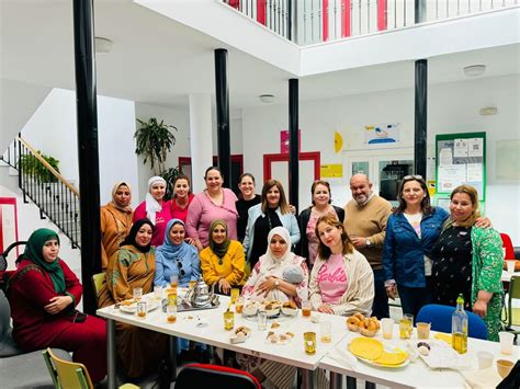 Dalías celebra la diversidad y la unión a través de un desayuno