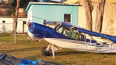 Vídeo Avião De Pequeno Porte Cai Em Cidade Do Rio De Janeiro