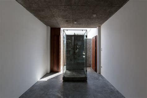 3x10 House / AHL architects associates | ArchDaily
