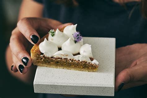 pistachio cream tart » Hummingbird High