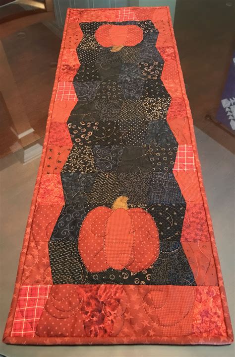 Pumpkin Table Runner Quilted Table Runners Fall Quilts Fall Sewing