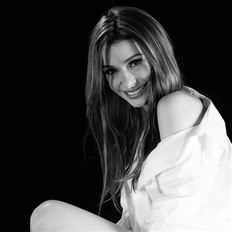 Asian Babes Daiana Menezes Hot And Sexy Photoshoot