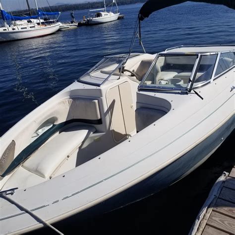 Larson 24' Boat Located In South Burlington, VT - No Trailer 1996 for