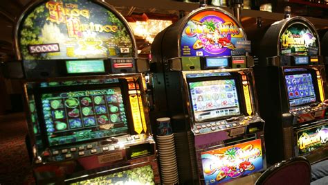 Woman wins $10.7M from penny slot machine in Las Vegas