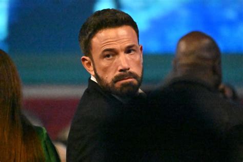 Jennifer Lopez Gushes Over Ben Affleck After Viral Grammy Memes Us Weekly