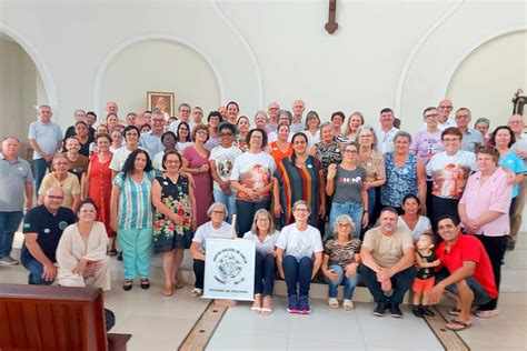 Grupos B Blicos Em Fam Lia Se Re Nem Em Encontro Diocesano