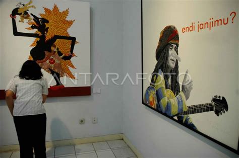 PAMERAN SENI RUPA ANTARA Foto