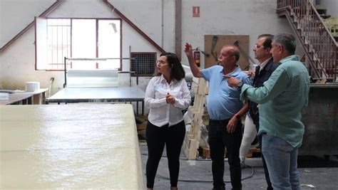 Guillermo Fernández Vara visita el Polígono Industrial de Miajadas para