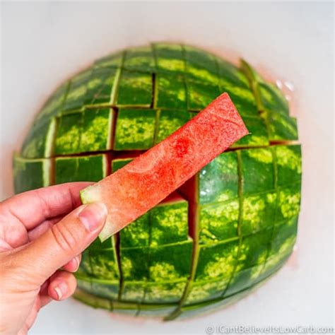 How To Cut A Watermelon 3 Best And Easiest Ways