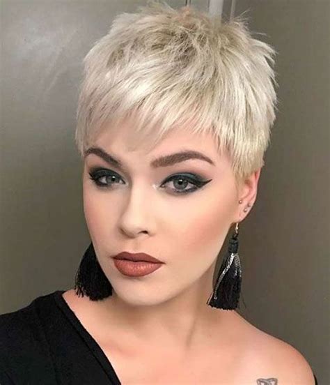 43 Lovely Short Hair Ideas For Women TILEPENDANT Short Pixie