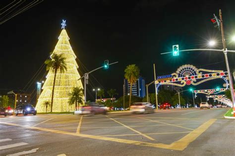 Palmas Se Ilumina Acendimento Das Luzes E In Cio Do Natal Cidade