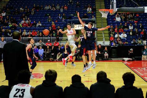 Fairfield Stags Mens Basketball Connecticut Post