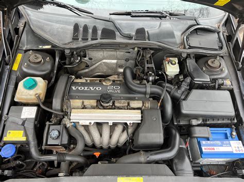 The Legendary T5 Volvo Engine in my 1998 Volvo C70. : r/Volvo