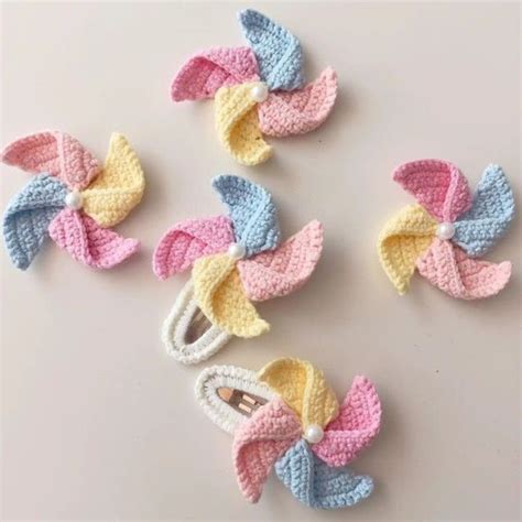 15 Most Amazing Crochet Hair Clip