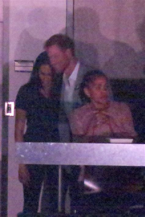 Photo Le Prince Harry Et Meghan Markle Devant Le Show De Bruce