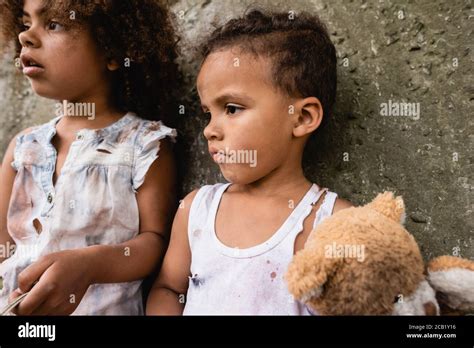 Poverty in african street kids hi-res stock photography and images - Alamy