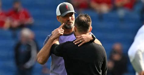 Jurgen Klopp S Classy Gesture To Roberto De Zerbi After Brighton Vs