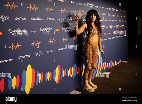 Sweden Entrant Loreen With The Trophy After Winning The Eurovision Song