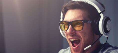 What are gaming Glasses? | SmartBuyGlasses UK