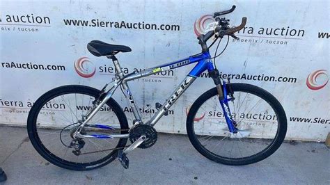 Trek 4300 Mountain Bicycle Silverblue Sierra Auction Management Inc