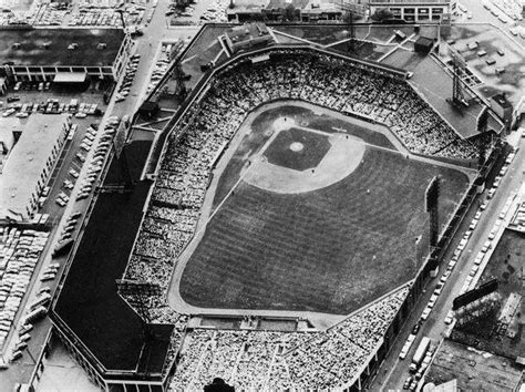 Fenway Park, Boston Red Sox's ballpark - Ballparks of Baseball