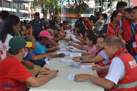 Humigit Kumulang K Na Pamilya Nananatili Sa Mga Evacuation Center