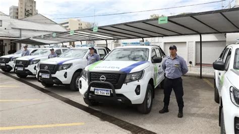 Weretilneck entregó diez camionetas a la policía mirá a que ciudades