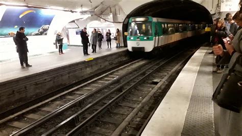 Ligne 7 Métro Arrivé d un MF77 NR N085 à Opéra YouTube