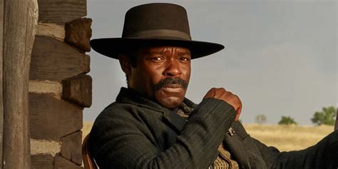 Bass Reeves Showrunner explica por que não é um spinoff de Yellowstone