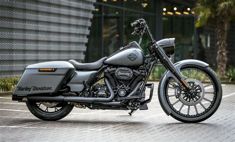 harley davidson road king custom   harley davidson road king