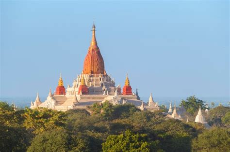 Premium Photo | Ananda Pagoda in Bagan Myanmar