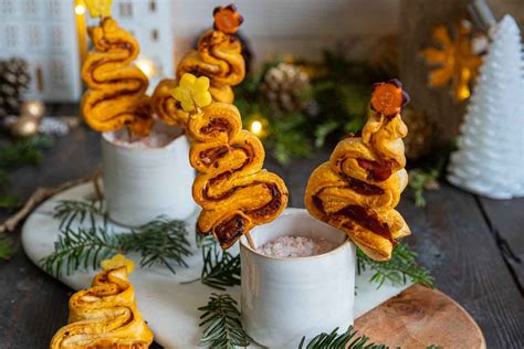 Petits feuilletés sapin pour l apéritif de Noël Recette rapide et festive